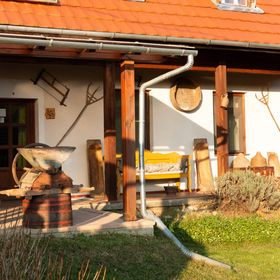 Tücsöktanya Vendégház Kétvölgy