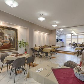 Triple M Hotel Budapest