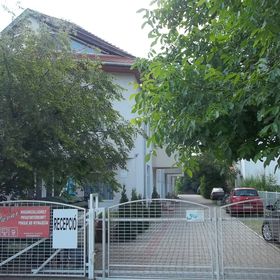 Pávai Apartmanház Hajdúszoboszló