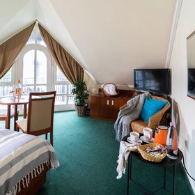 Zsanett Hotel Balatonkeresztúr