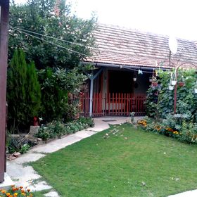 Alkusz-lak Ház Abádszalók