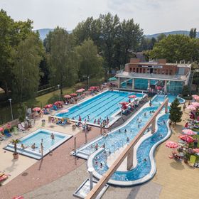 Holiday Beach Budapest Wellness & Sauna Park Hotel