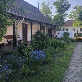 Csillik Vendégház Tiszanána