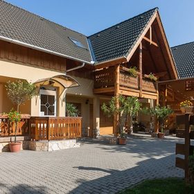 Páratlan Apartmanház Szilvásvárad