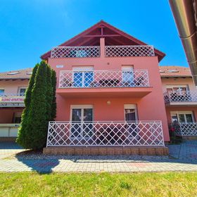 Ildikó Apartmanház Zamárdi