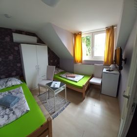 Fekete Macska Panzió Tata