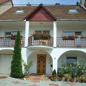 Holiday Vendégház Eger