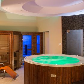 Erzsébet Királyné Szálloda Gödöllő