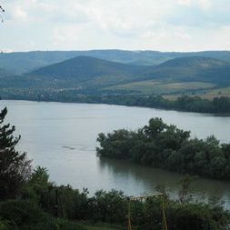 DunaKanyar Apartmanház Zebegény