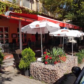 Club Haus*** 502 Kalocsa