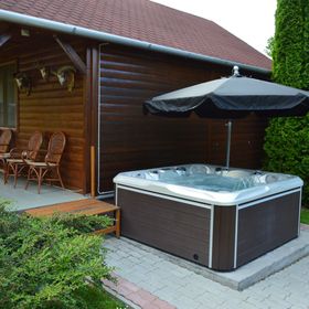 Flóra Apartman Parádsasvár