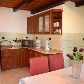 Haus Pelso Vendégház Gyenesdiás