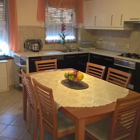 Kenese Apartman Balatonkenese