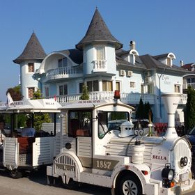 Crystal és Susanne Panzió Siófok