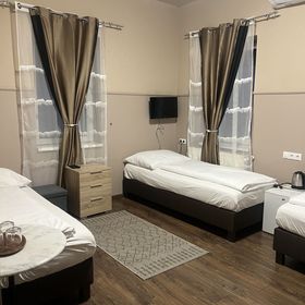 Op-Art Panzió Monor