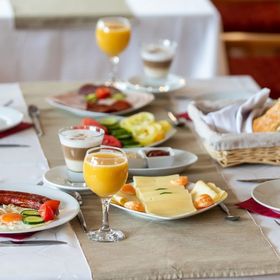 Hotel Árpád Tatabánya