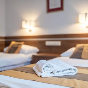 Hotel Árpád Tatabánya