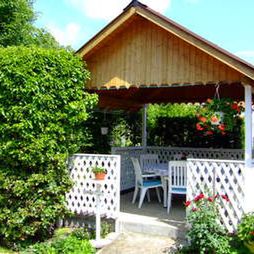 Czanek Apartman Komárom