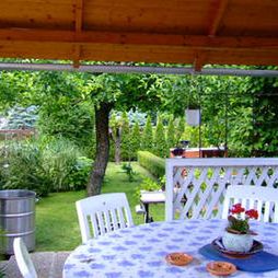 Czanek Apartman Komárom