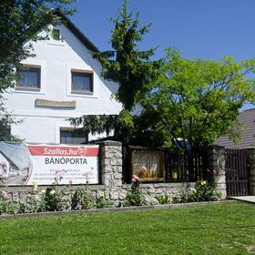 Bano Porta Köveskál