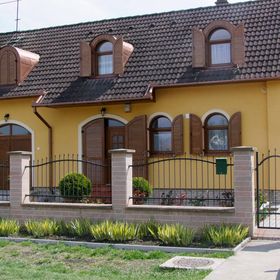 Rajna Nyaraló Bogács