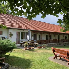 Fanni Vendégház Kishuta