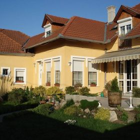 Viola Vendégház Pápa