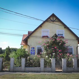 Mika Vendégház Bük