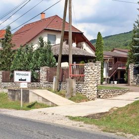 Horváth Vendégház Mónosbél
