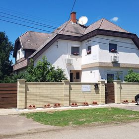 Hársfa Apartman Tiszafüred