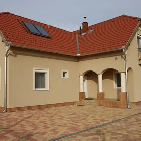 Pacsirta Vendégház Egerszalók