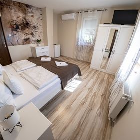 Napraforgó Vendégház Demjén