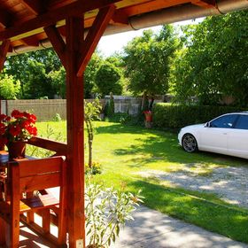 Jága Vendégház Abádszalók