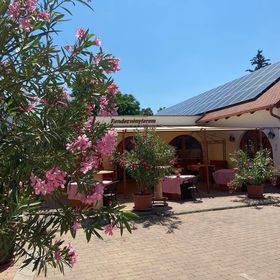 Régi Posta Hotel és Étterem Debrecen