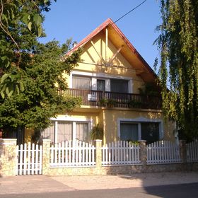 Muszti Apartman Balatonboglár