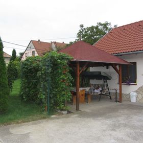 Meni Apartmanház Balatonföldvár