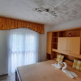 Szaffária Apartman Kehidakustány