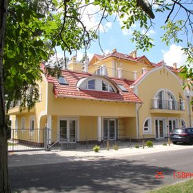 Zamárdi Deluxe Apartman