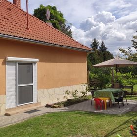 Lorka Vendégház Balatonmáriafürdő