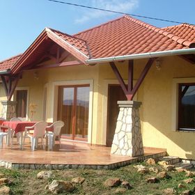 A1 APARTMAN Vendégház Mátraderecske