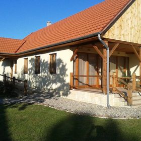 Szieszta Vendégház Fony