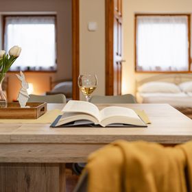 Kotyogó Kávézó és Apartmanok Bogács