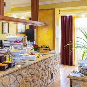 Hotel Mayer Alsóörs