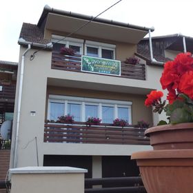 Gyöngyvirág Vendégszoba Tokaj