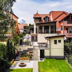 Kiss-Henezi Guest House Keszthely