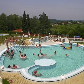 Azálea Vendégház Bázakerettye