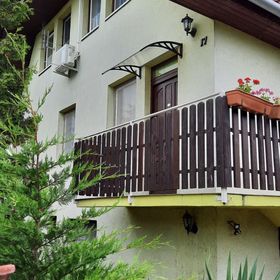 Apartmanház Fenyves Balatonfenyves