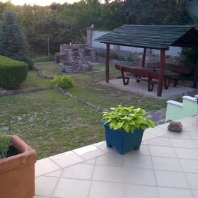 Jakab-hegy Vendégház Cserkút