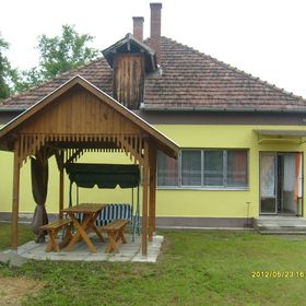 Hencz Vendégház Bázakerettye