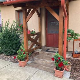 Ezüst-ház Abádszalók